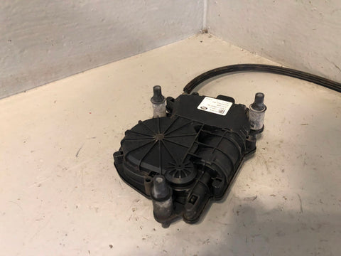Range Rover L405 Door Actuator Soft Close Off Side Front CK52 218A42 AC