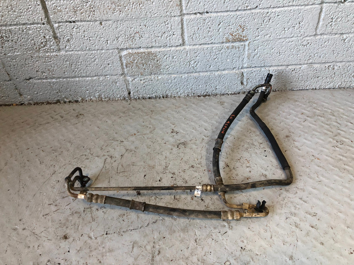 Discovery 3 Power Steering Pipes 2.7 TDV6 Land Rover Euro 3 2004 to 2007 D17036