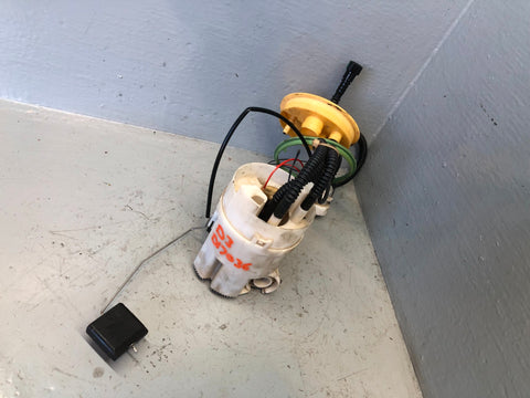 Discovery 3 In Tank Fuel Pump and Sender TDV6 2.7 Diesel Range Rover Sport