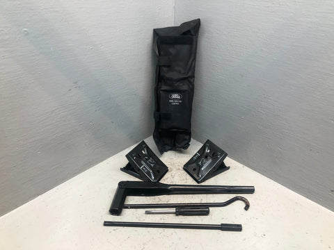 Discovery 3 4 Tool Kit in a Bag KBK500160 Land Rover 2004 to 2016 L05125