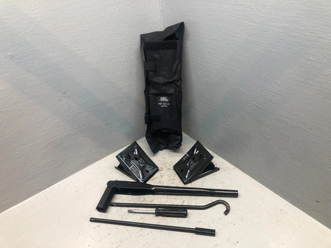 Discovery 3 4 Tool Kit in a Bag KBK500160 Land Rover 2004 to 2016 L05125