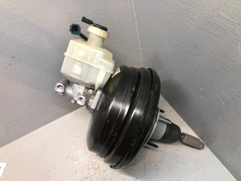 Discovery 3 Brake Servo and Master Cylinder SJJ500010 Auto Land Rover