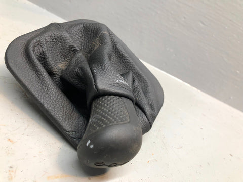 Discovery 2 Transfer Box Hi Low Knob and Gaiter Black Land Rover 1998 to 2004