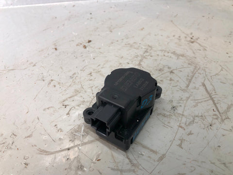 Discovery 3 Heater Flap Motor Actuator MF113930-0680b Land Rover 2004 to 2009
