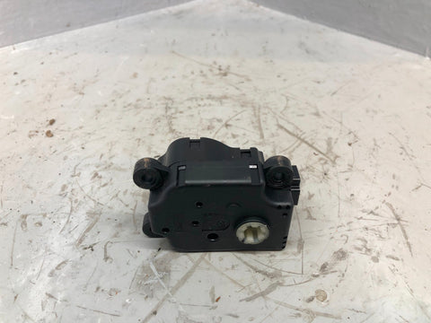 Discovery 3 Heater Flap Motor Actuator MF113930-0680b Land Rover 2004 to 2009