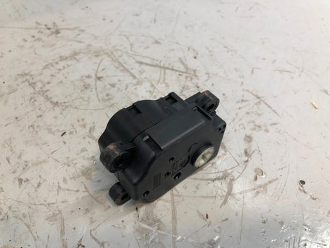Discovery 3 Heater Flap Motor Actuator MF113930-0680b Land Rover 2004 to 2009