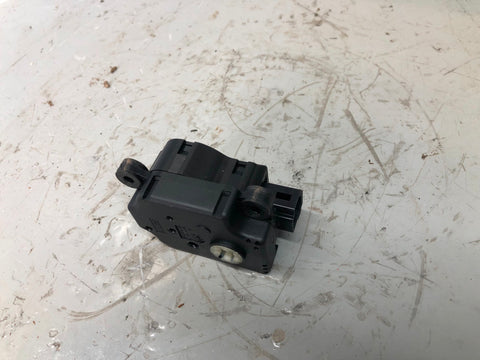Discovery 3 Heater Flap Motor Actuator MF113930-0680b Land Rover 2004 to 2009