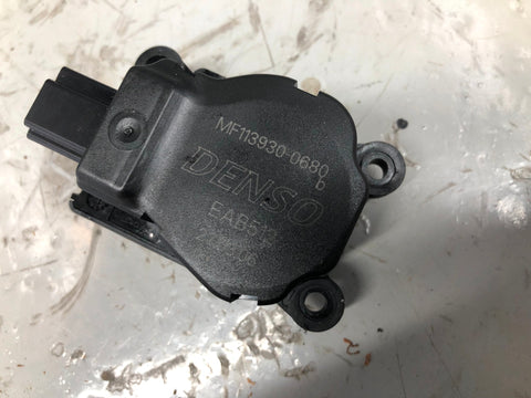Discovery 3 Heater Flap Motor Actuator MF113930-0680b Land Rover 2004 to 2009