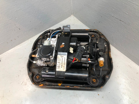 Range Rover L322 Air Suspension Compressor Pump Hitachi RQU500302 R08105