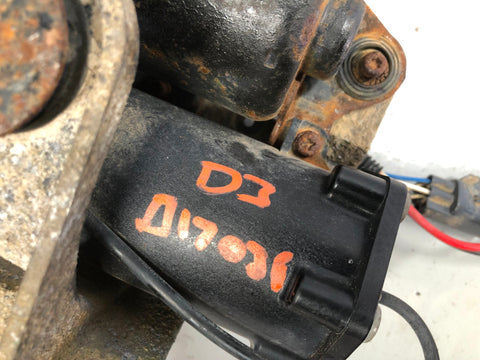 Discovery 3 Air Suspension Compressor Hitachi Land Rover 2004 to 2009 D17036