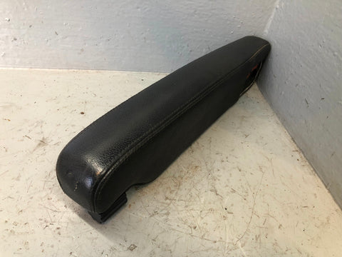 Discovery 3 Armrest Black Leather Near Side Front Passenger Land Rover D17036