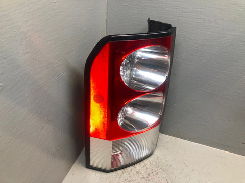 Discovery 4 Rear Light Near Side Tail Lamp Land Rover 2010 to 2014 L05125
