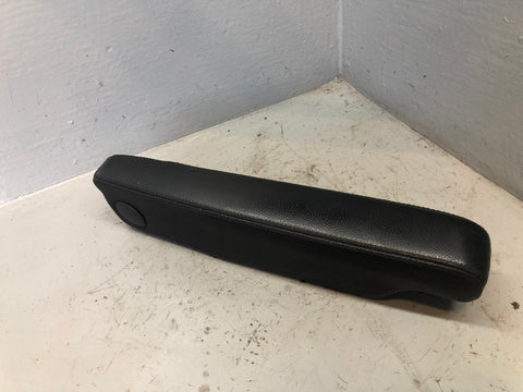 Discovery 3 Armrest Black Leather Near Side Front Passenger Land Rover D17036