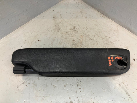 Discovery 3 Armrest Black Leather Near Side Front Passenger Land Rover D17036
