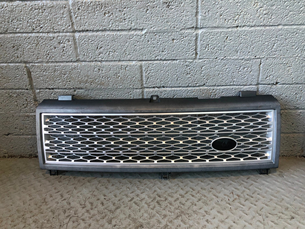 Range Rover L322 Front Grille Grey Silver Grill Aftermarket 2002 to 2005 K15046