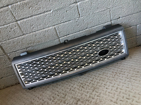 Range Rover L322 Front Grille Grey Silver Grill Aftermarket 2002 to 2005 K15046