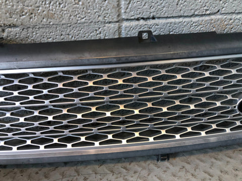 Range Rover L322 Front Grille Grey Silver Grill Aftermarket 2002 to 2005 K15046