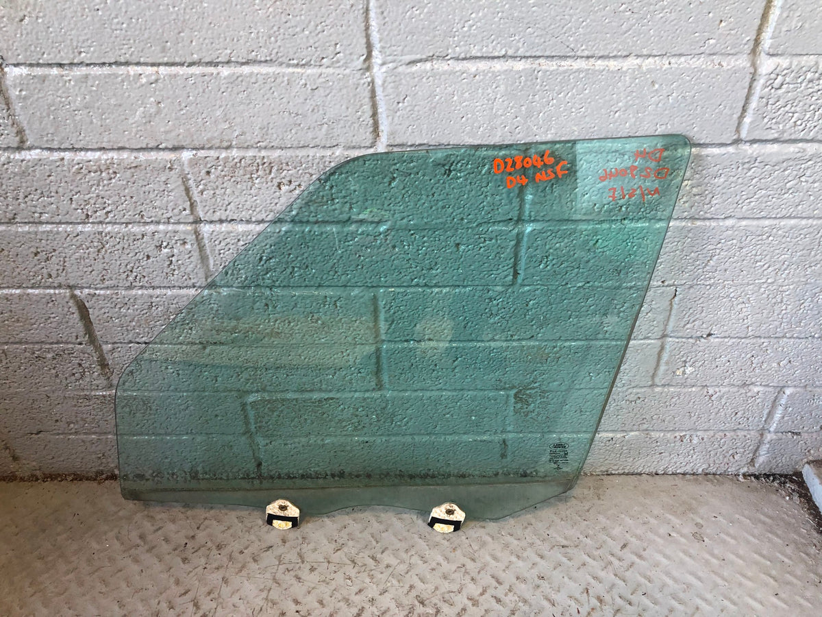 Discovery 4 Window Glass Near Side Front Door Land Rover 2009 to 2016 D28046