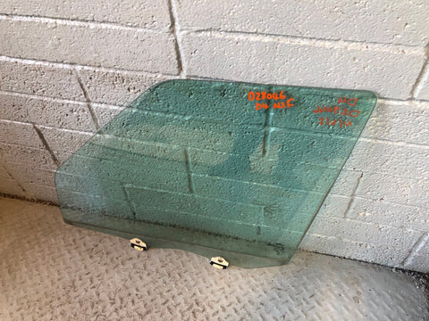 Discovery 4 Window Glass Near Side Front Door Land Rover 2009 to 2016 D28046