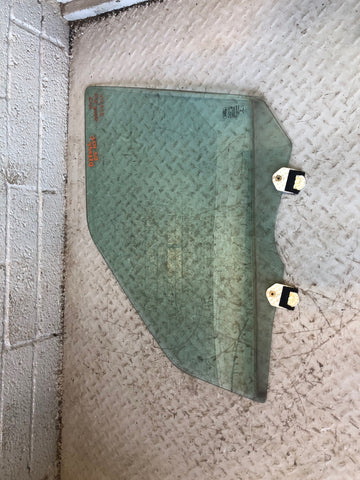 Discovery 4 Window Glass Near Side Front Door Land Rover 2009 to 2016 D28046
