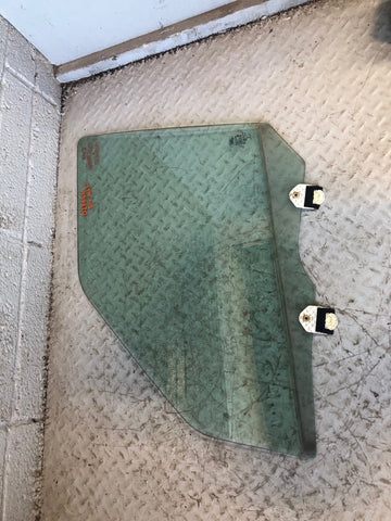Discovery 4 Window Glass Near Side Front Door Land Rover 2009 to 2016 D28046