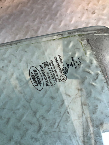 Discovery 4 Window Glass Near Side Front Door Land Rover 2009 to 2016 D28046