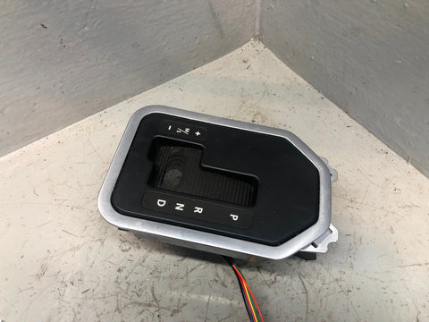 Discovery 4 Gear Selector Surround Panel Automatic Silver Trim FJG500032XXX