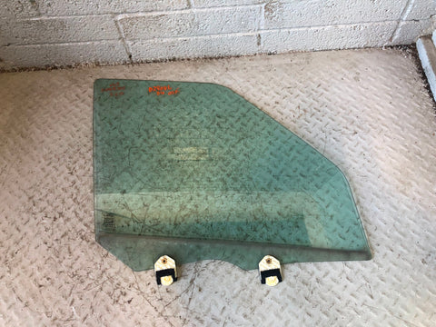 Discovery 4 Window Glass Off Side Front Door Land Rover 2009 to 2016 D28046