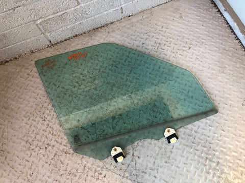 Discovery 4 Window Glass Off Side Front Door Land Rover 2009 to 2016 D28046