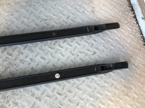 Discovery 3 Roof Rails Three Quarter Length Roof Bars Land Rover D28046