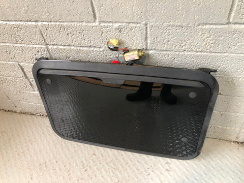 Discovery 2 Sunroof for Front or Rear EED101471 Electric Motor Land Rover R19026