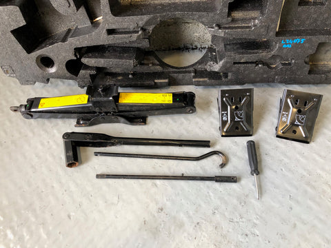 Range Rover Sport Tool Storage Boot with Jack Wheel Brace 2005 to 2013 L24075