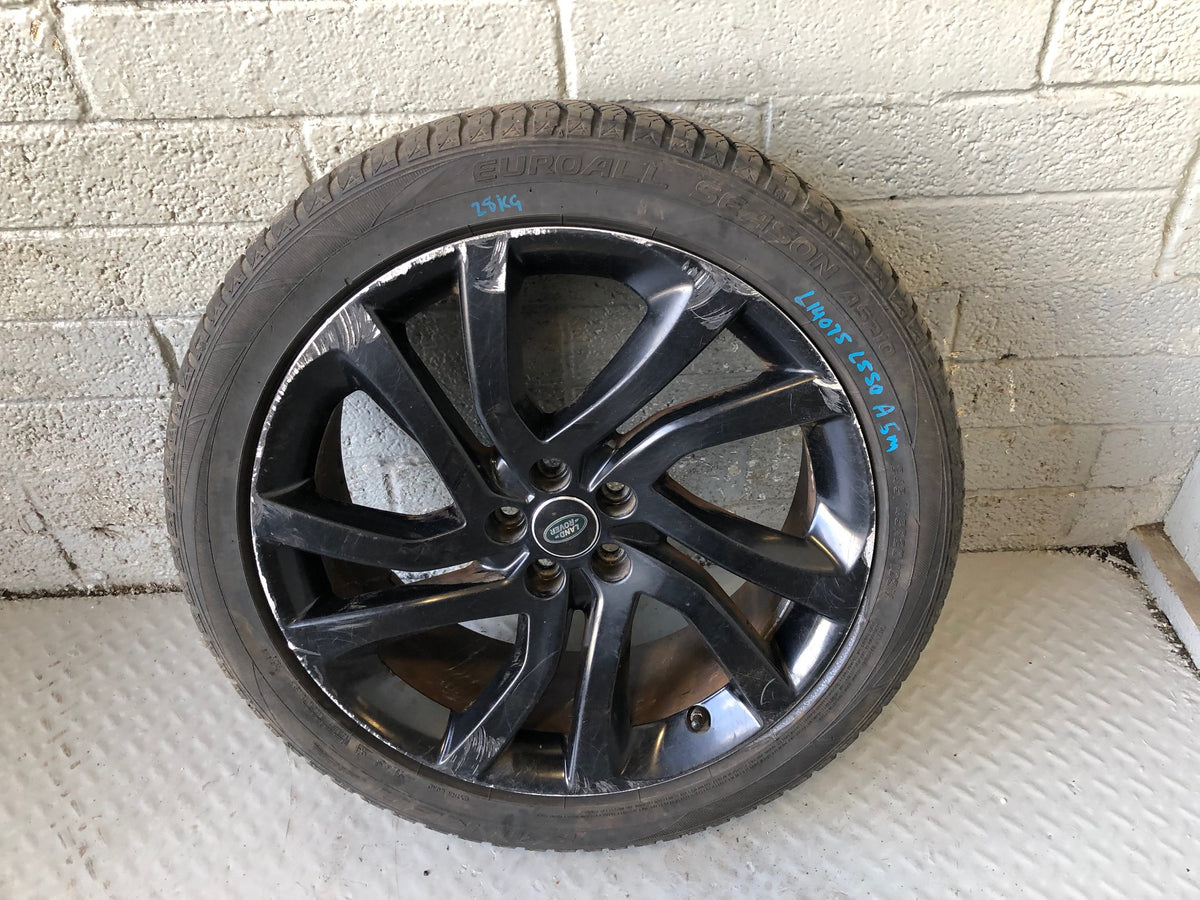 Discovery Sport Alloy Wheel and Tyre 20" 245/45R20 L550 Land Rover L14075A