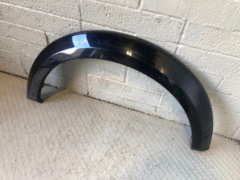 Discovery 4 Wheel Arch Trim Front Right Buckingham Blue Land Rover 2009 to 2016