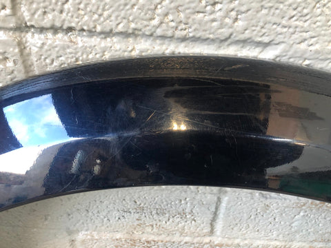 Discovery 4 Wheel Arch Trim Front Right Buckingham Blue Land Rover 2009 to 2016