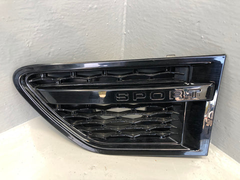 Range Rover Sport Wing Vents Pair L320 in Black Aftermarket 2009 to 2013