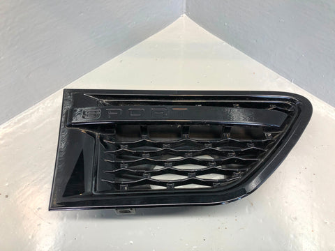 Range Rover Sport Wing Vents Pair L320 in Black Aftermarket 2009 to 2013