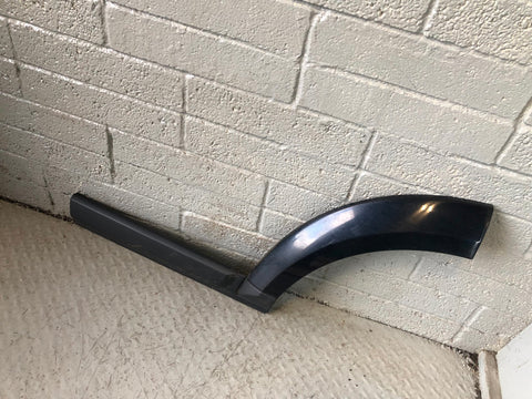 Discovery 4 Door Wheel Arch Trim Near Side Rear Buckingham Blue Land Rover