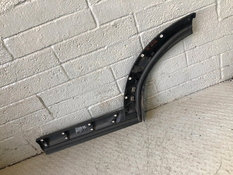 Discovery 4 Door Wheel Arch Trim Off Side Rear Buckingham Blue Land Rover