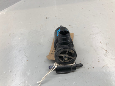 Range Rover Sport Headlight Washer Bottle Pump L320 Facelift 2009 to 2013