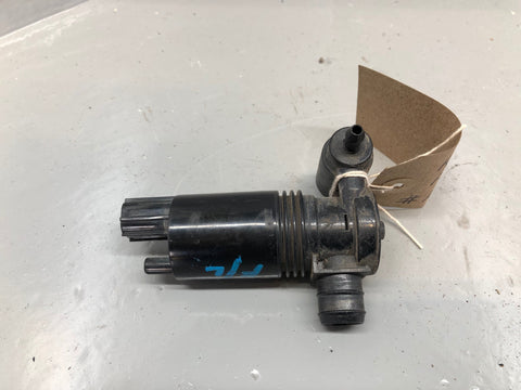 Range Rover Sport Windscreen Washer Bottle Pump L320 Facelift 2009 to 2013