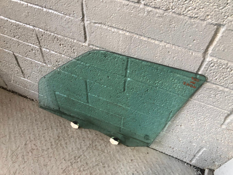 Discovery 4 Window Glass Off Side Front Door Land Rover 2009 to 2016 L05125