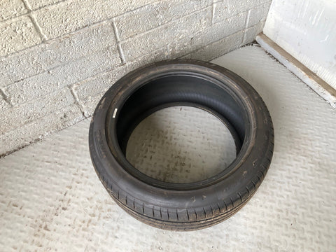 Pirelli Part Worn Tyre 235/45ZR18 5mm Tread 235 45 18 D28075A