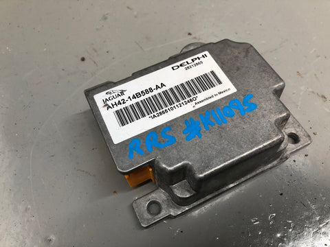 Range Rover Sport Cruise Control Speed Module ECU AH42-14B588-AA L320