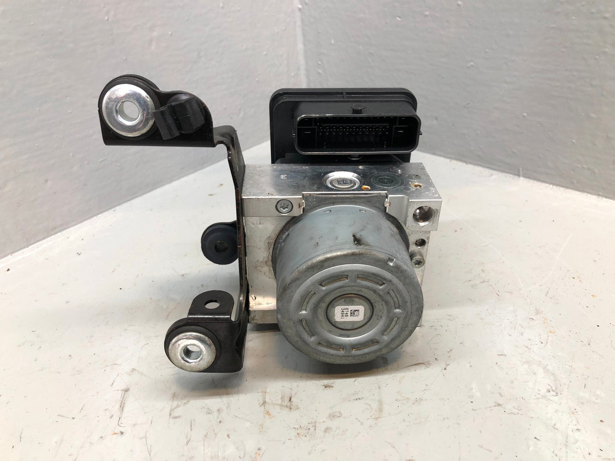 Range Rover Evoque Brake ABS Module Pump EJ32-2C405-AK 2011 to 2015