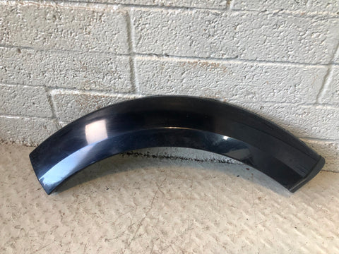 Discovery 4 Arch Trim Near Side Rear Quarter Buckingham Blue 796 2009 to 2016