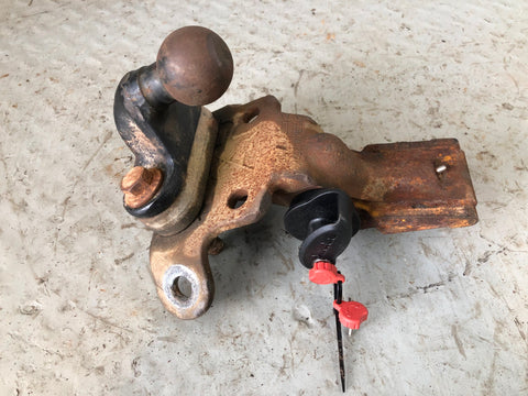 Discovery 3 4 Tow Bar Land Rover Semi Detachable New Lock 2004 to 2016 D17036