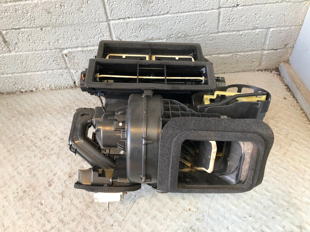 Land Rover Freelander 2 6G9N-19B555KAAHeater Box Matrix 2006 to 2010