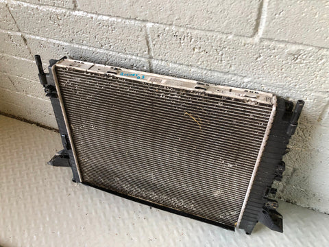 Land Rover Discovery 3 Radiator Engine Cooling 7H22 8T000 AA 2004 to 2009