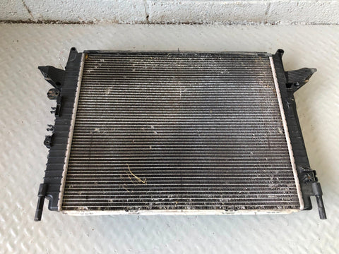 Land Rover Discovery 3 Radiator Engine Cooling 7H22 8T000 AA 2004 to 2009